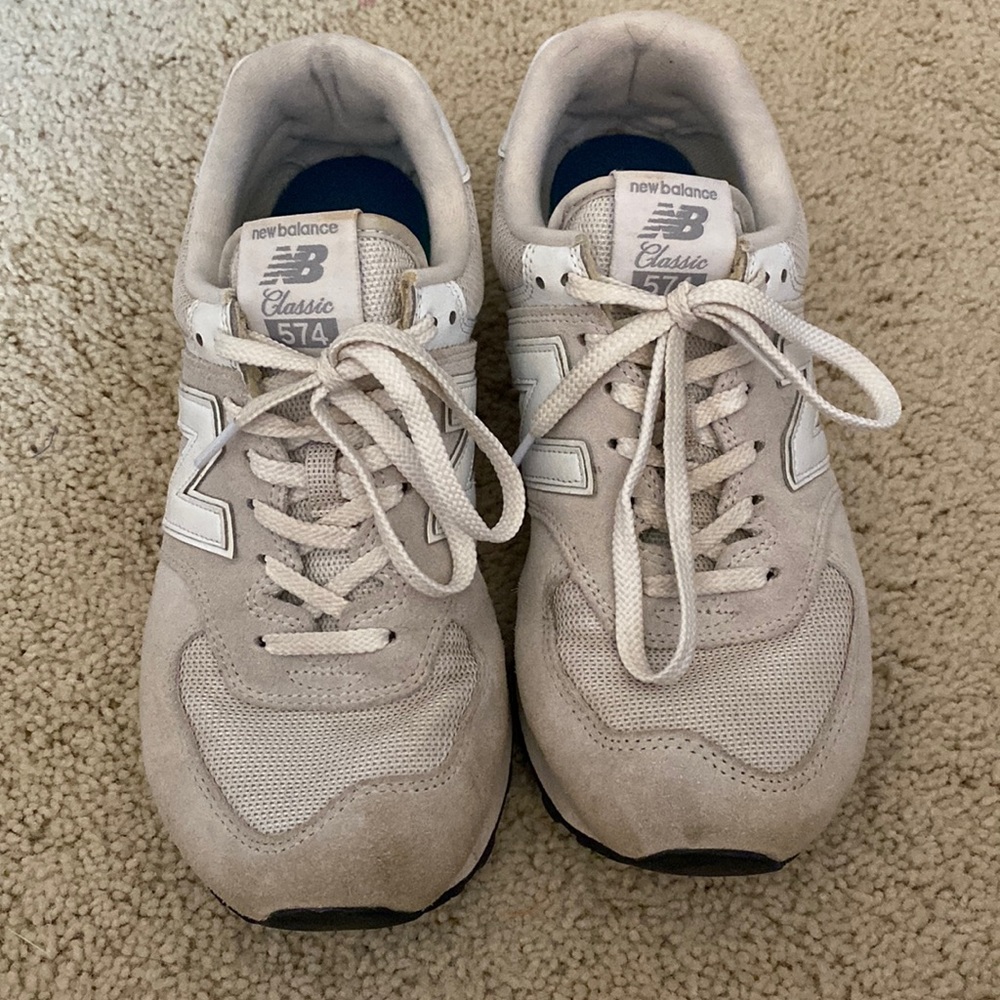New Balance 547